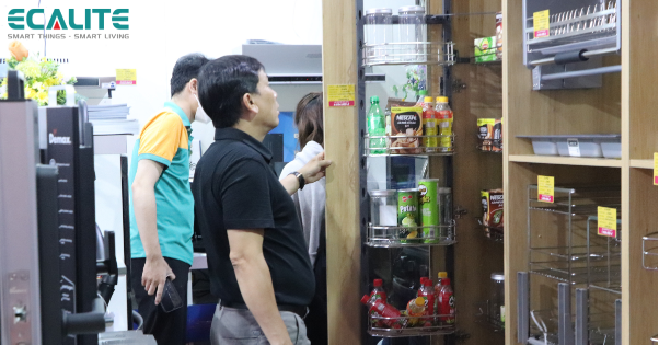 Khám phá phụ kiện tủ bếp thông minh của Ecalite Việt Nam tại triển lãm Vietbuil 2023 - Ảnh 5.